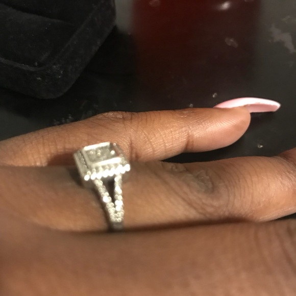 😍Diamond Ring💍😍 - Picture 4 of 6